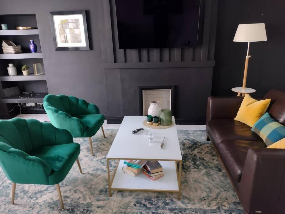 White Birds Townhouse In Sligo Town Center Apartment ภายนอก รูปภาพ
